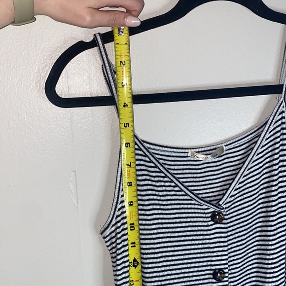 🎱Black and white horizontal striped faux button up dress! - Picture 3 of 6